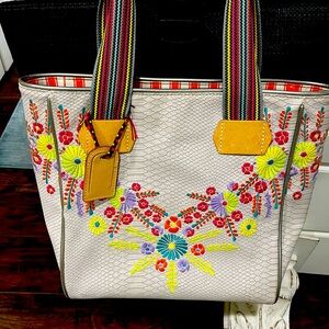 COPY - Large Conseula Bag. Winter ‘23 collection. Barely used. Excellent condit…